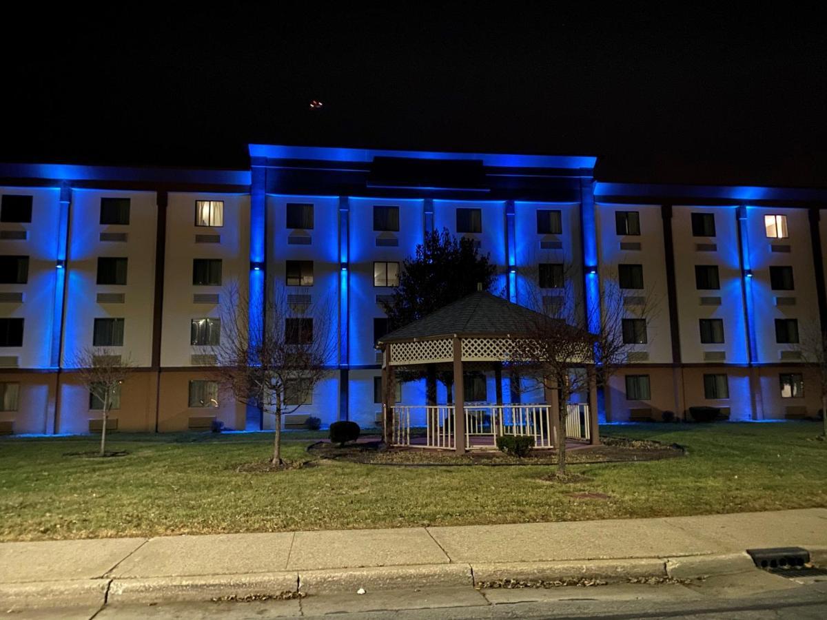 Days Inn And Suites By Wyndham Hammond, In Exteriér fotografie