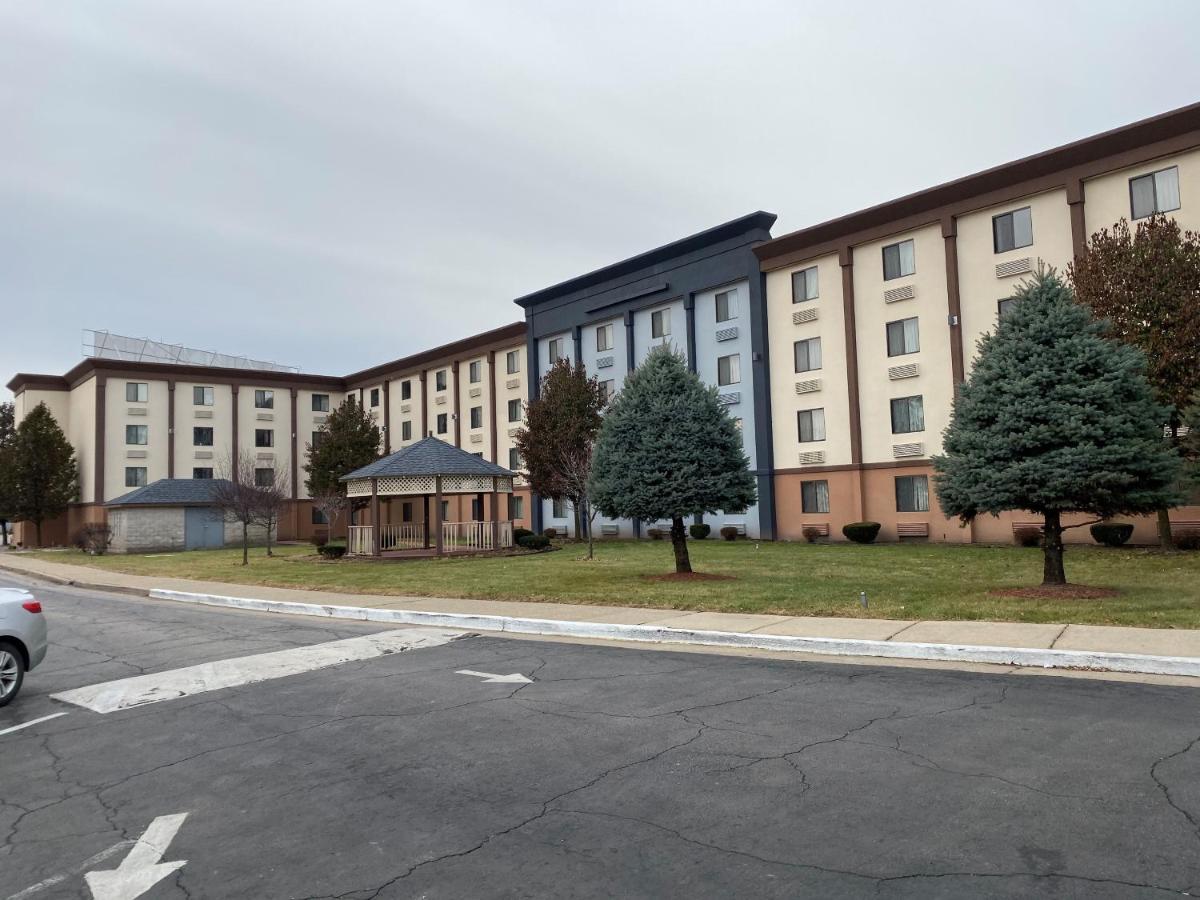 Days Inn And Suites By Wyndham Hammond, In Exteriér fotografie